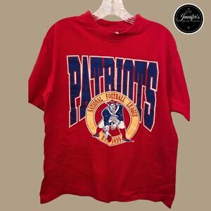 Trench RARE Vintage 90's New England Patriots 100% Cotton T-Shirt Size L (42-44)